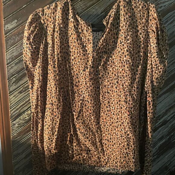 Dolan Charley puff sleeve leopard print top - Picture 11 of 12